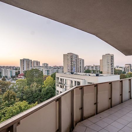Waw Mokotów pokoje Manhattan Varsóvia Exterior foto